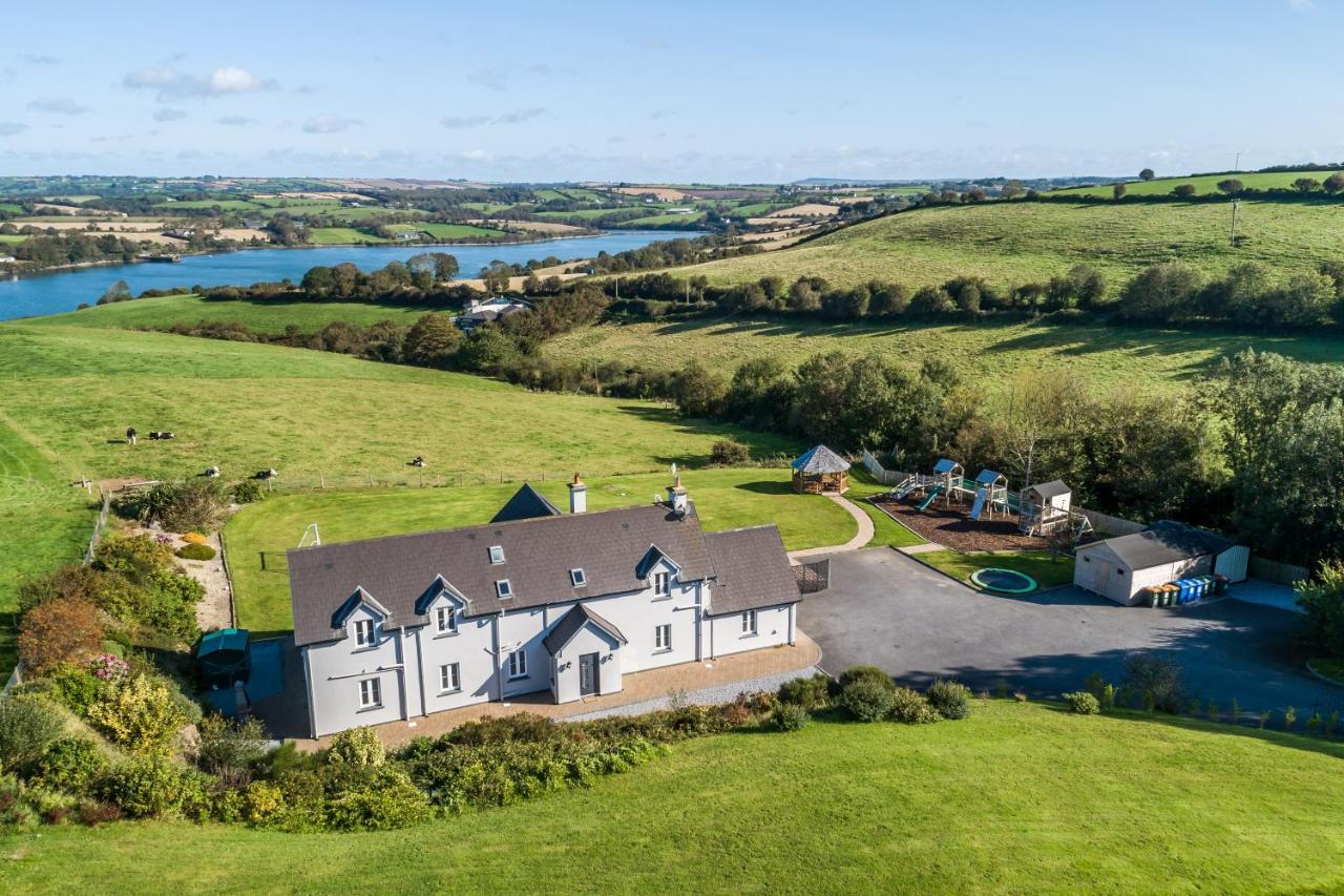 Four Winds,Kinsale Town,Exquisite Holiday Homes,Sleeps 26 Buitenkant foto