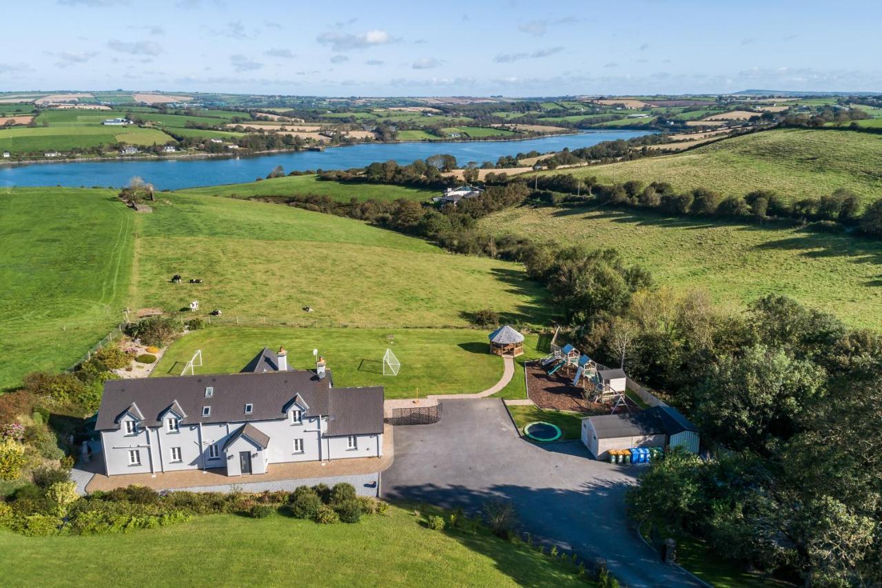 Four Winds,Kinsale Town,Exquisite Holiday Homes,Sleeps 26 Buitenkant foto