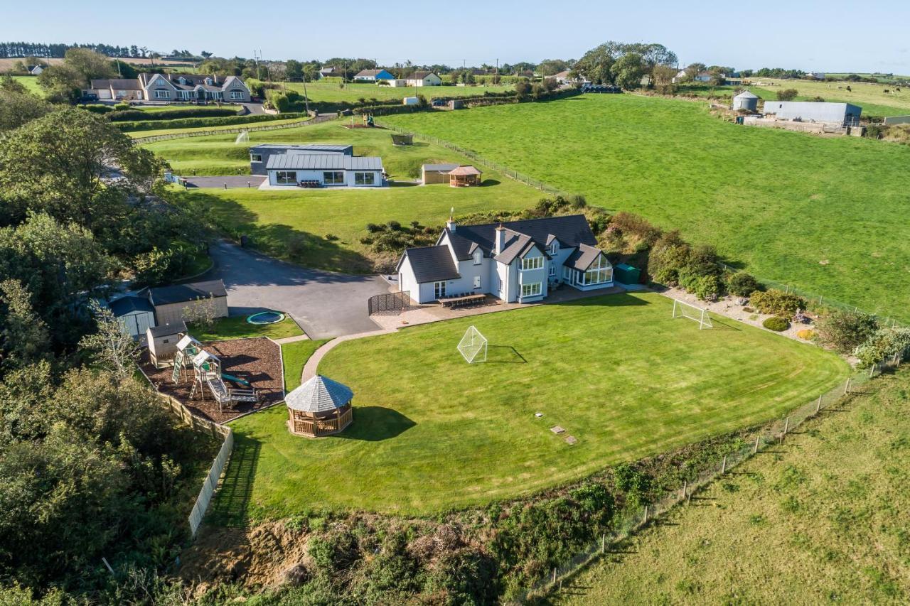 Four Winds,Kinsale Town,Exquisite Holiday Homes,Sleeps 26 Buitenkant foto