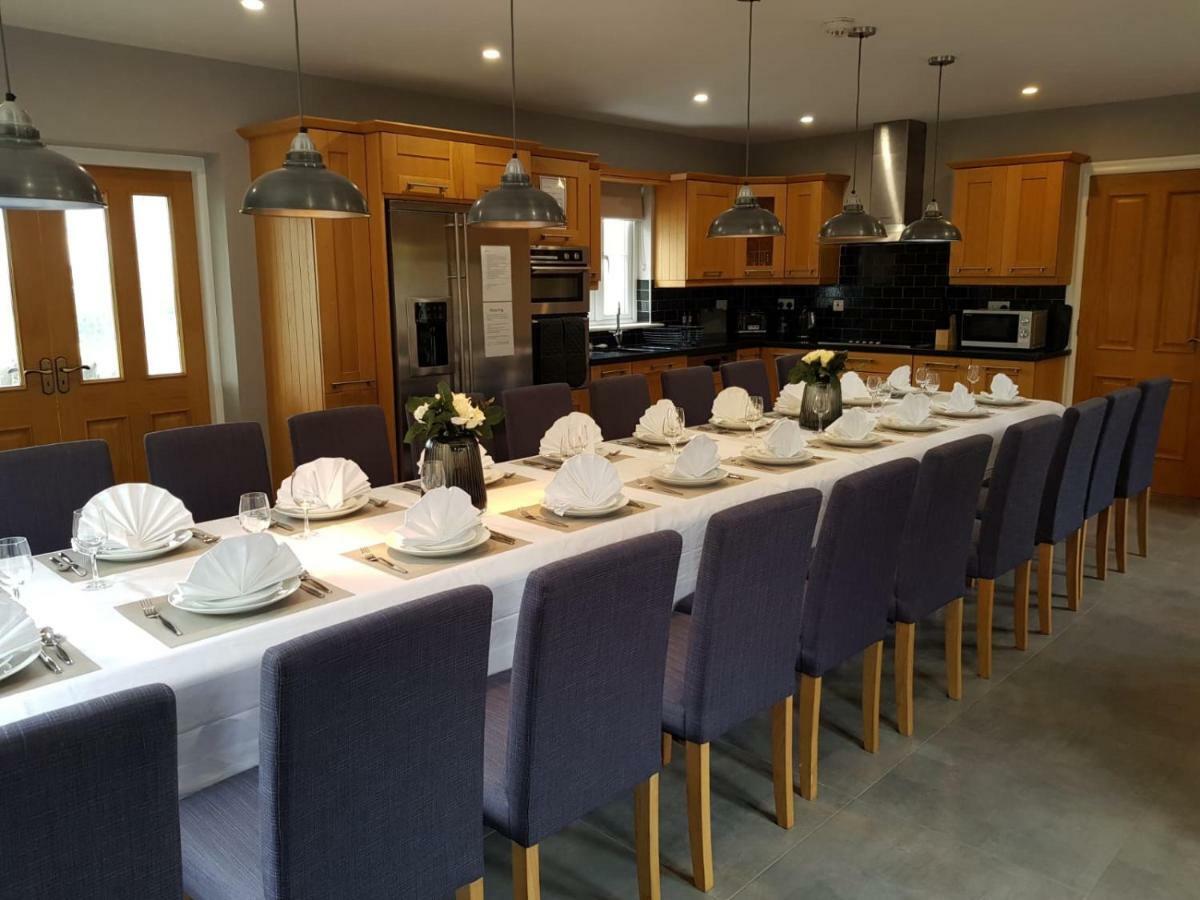 Four Winds,Kinsale Town,Exquisite Holiday Homes,Sleeps 26 Buitenkant foto