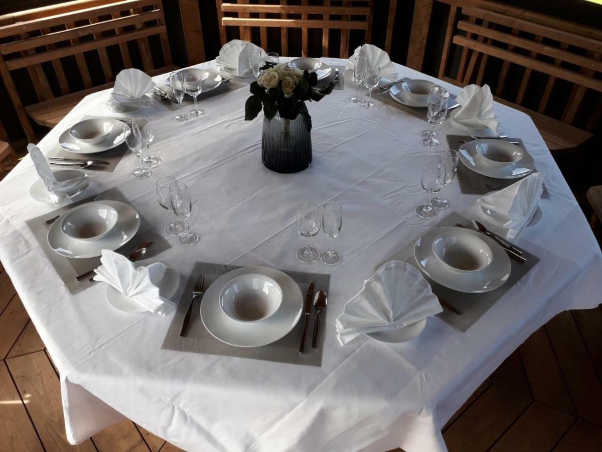 Four Winds,Kinsale Town,Exquisite Holiday Homes,Sleeps 26 Buitenkant foto