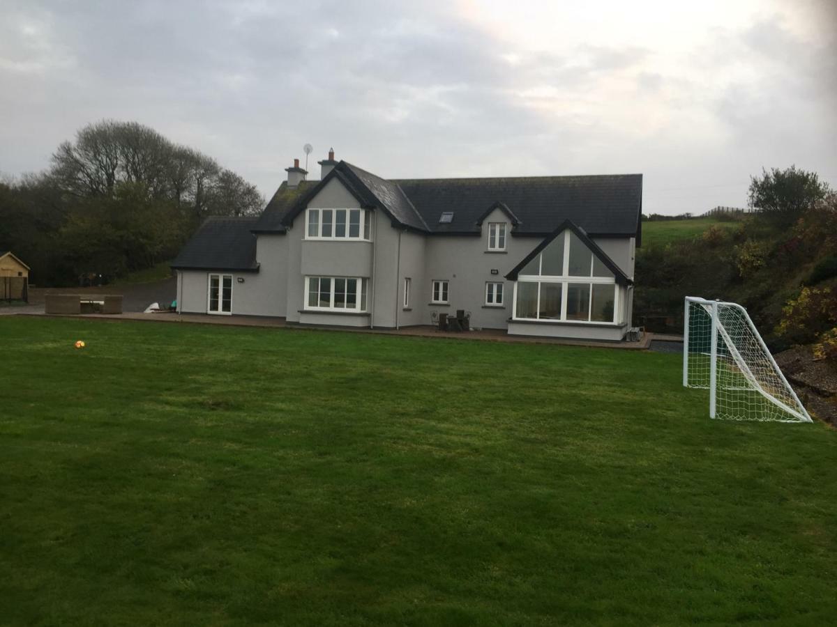 Four Winds,Kinsale Town,Exquisite Holiday Homes,Sleeps 26 Buitenkant foto